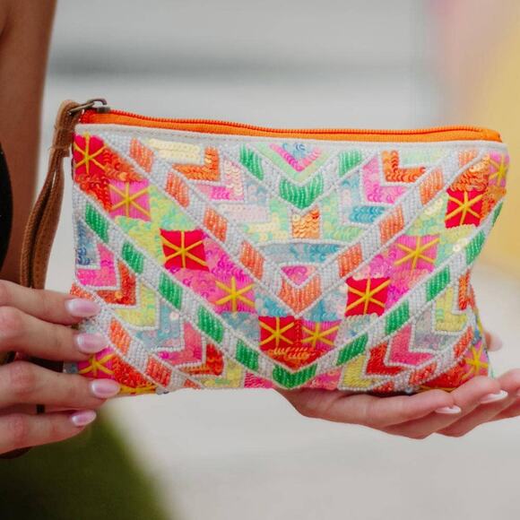 Multicolored Chevron Arrows Sequin Beaded Wristlet Wallet - Picture 3 of 4